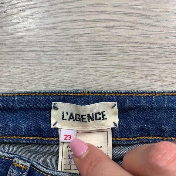 L’AGENCE Tilly Slim Straight Raw Hem Premier Jeans - Picture 10 of 16